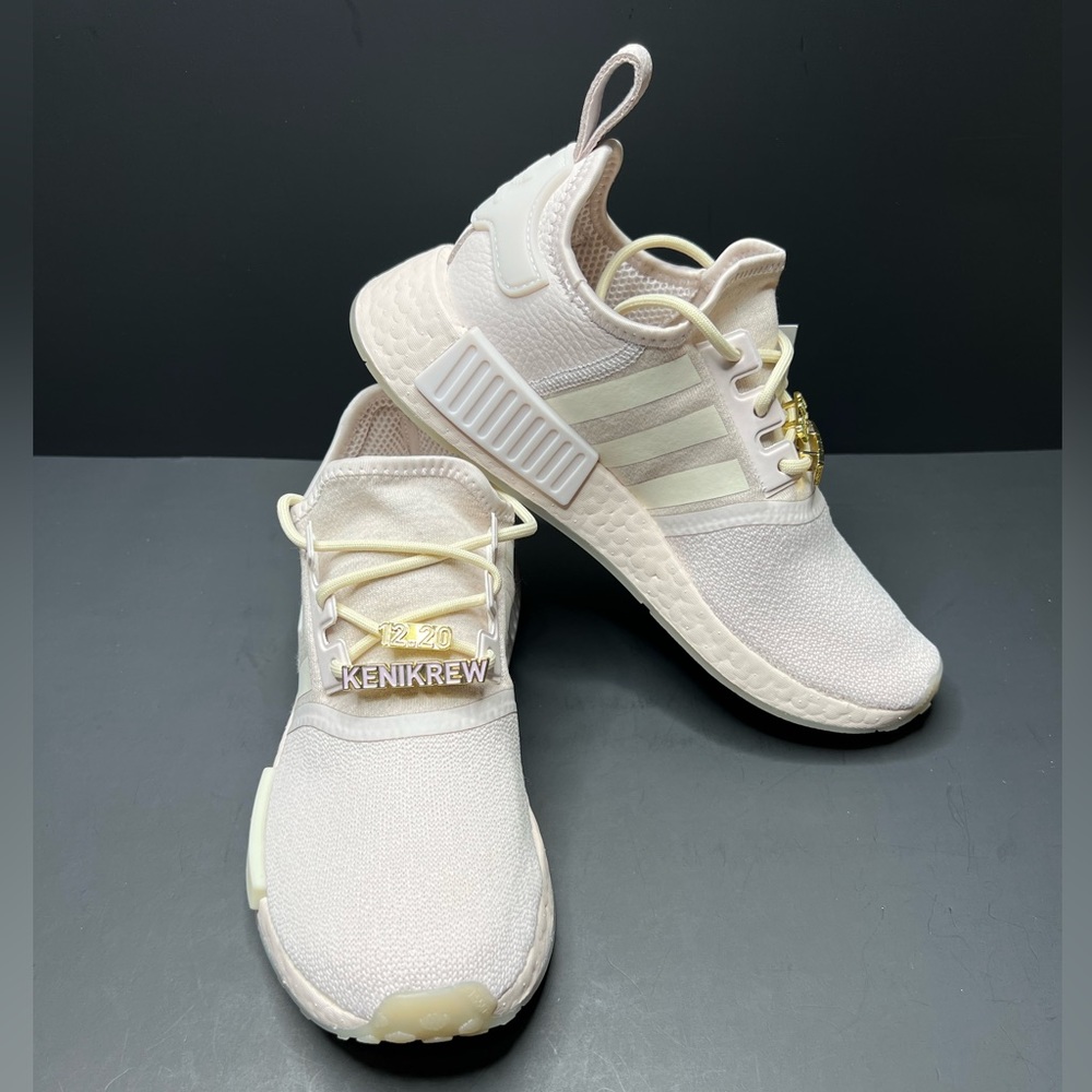 Adidas NMD_R1 x Kendra Keni Harrison Women Sneakers New Pink Shoes GW8899
